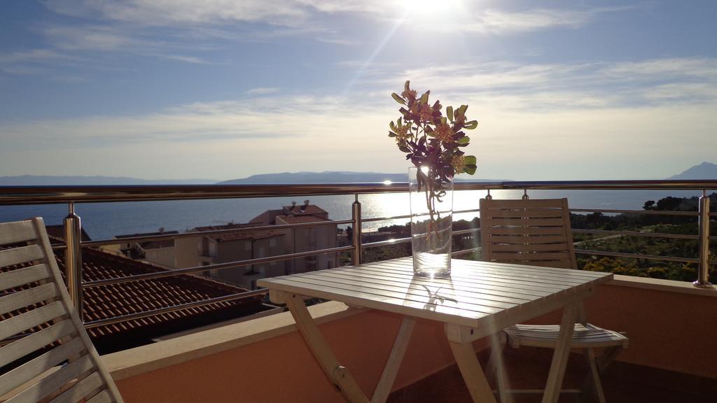 Apartment Lara Makarska Bilik gambar