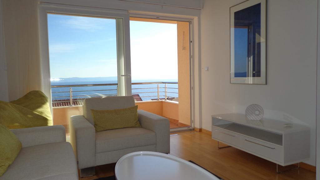 Apartment Lara Makarska Bilik gambar