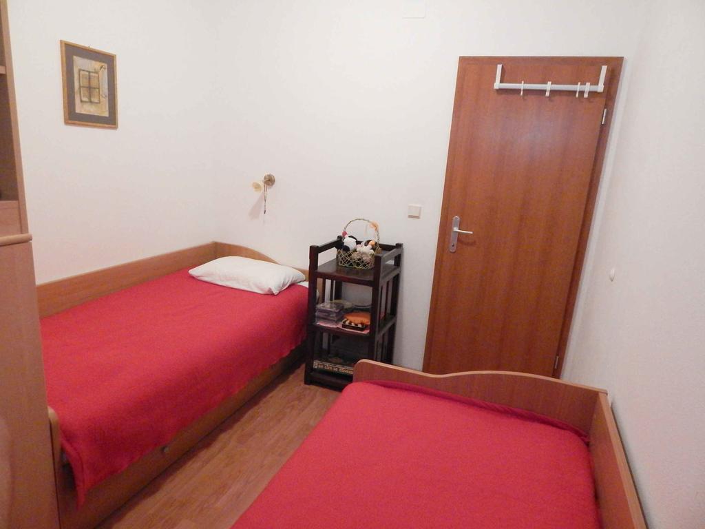 Apartment Lara Makarska Bilik gambar
